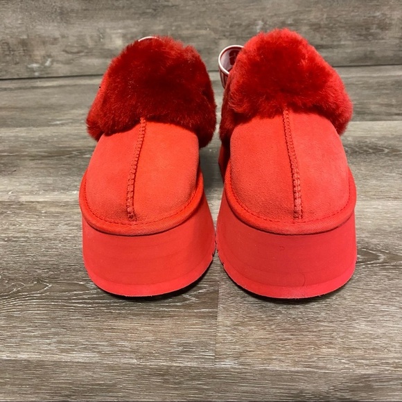UGG Red Fluffy Platform Shoes - Picture 2 of 10